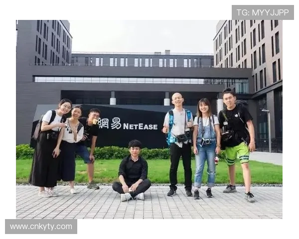 开云官方网站首页客户服务中心，提供售后咨询、退换货政策及常见问题解答指南